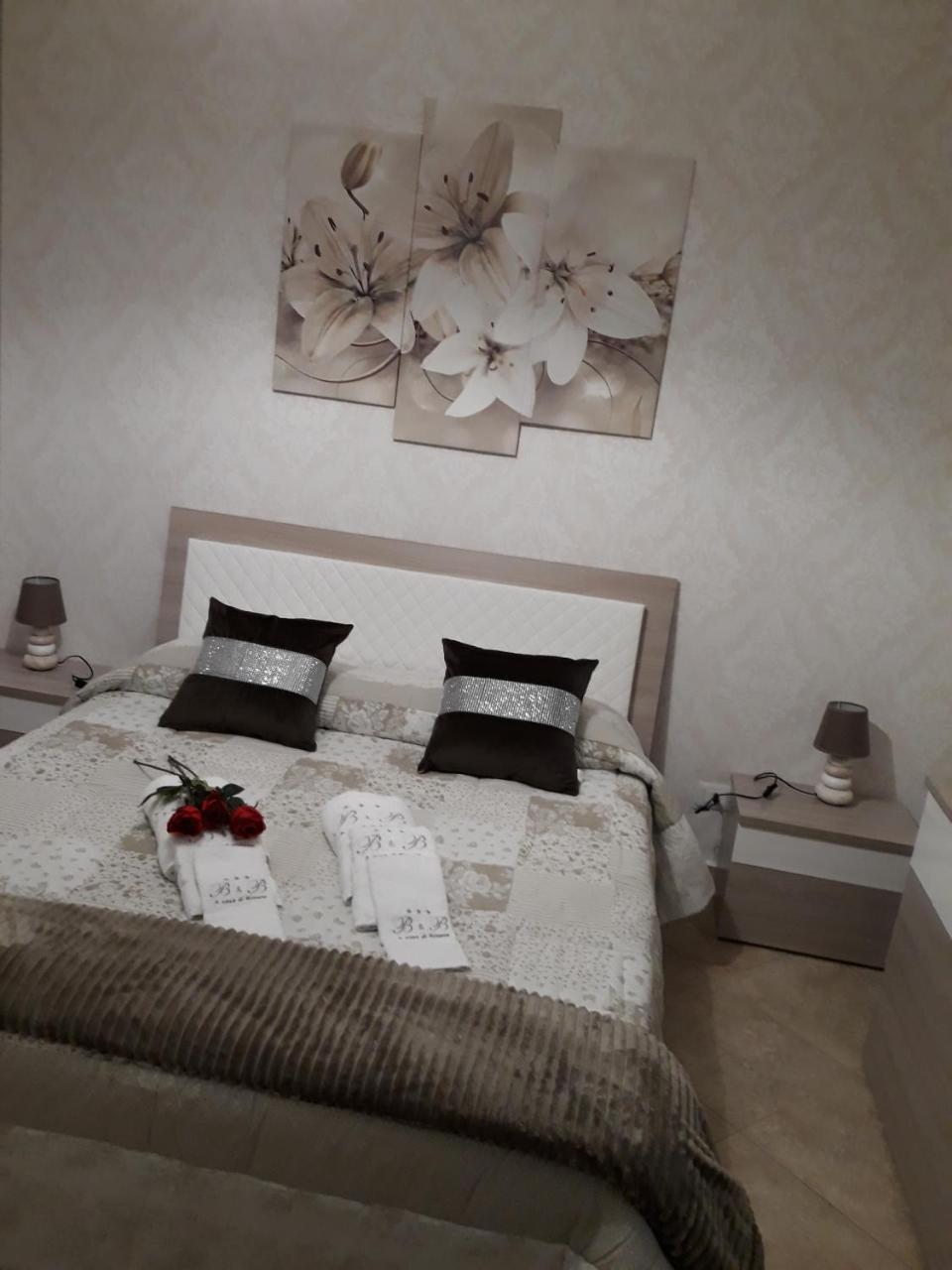 A Casa Di Simona Bed & Breakfast มอนเรอาเล ภายนอก รูปภาพ