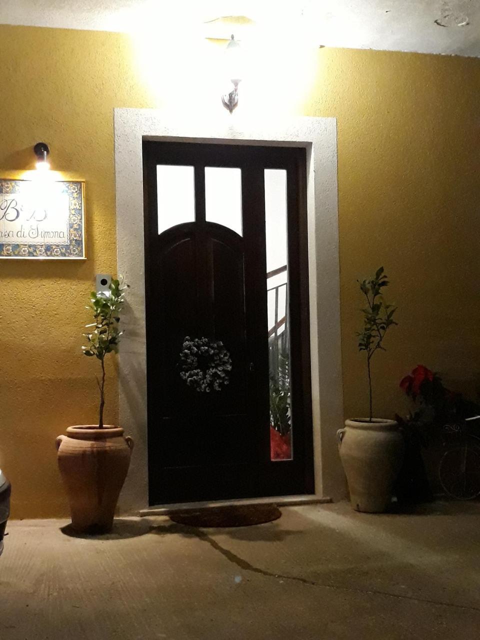 A Casa Di Simona Bed & Breakfast มอนเรอาเล ภายนอก รูปภาพ