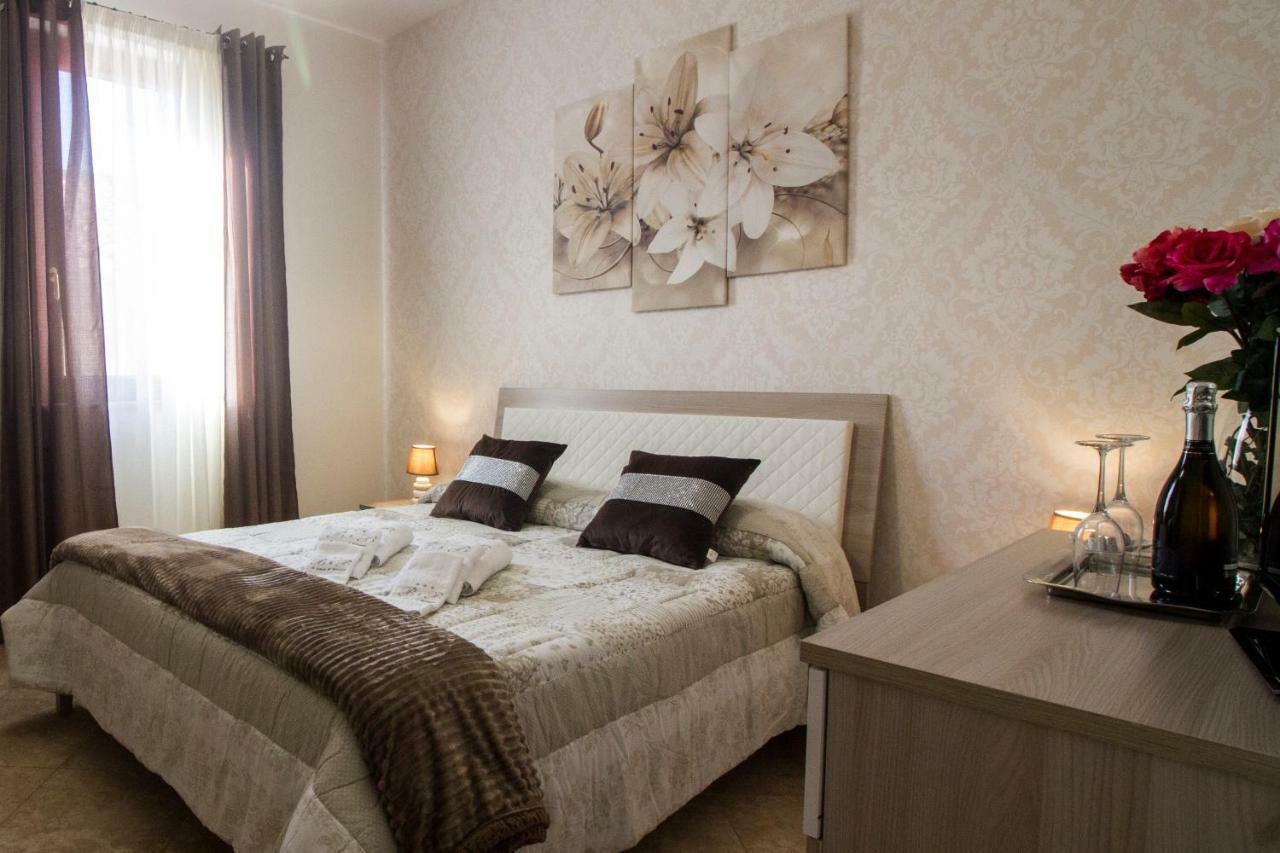 A Casa Di Simona Bed & Breakfast มอนเรอาเล ภายนอก รูปภาพ